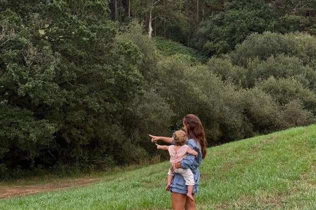 Pombo en una postal familiar / Instagram