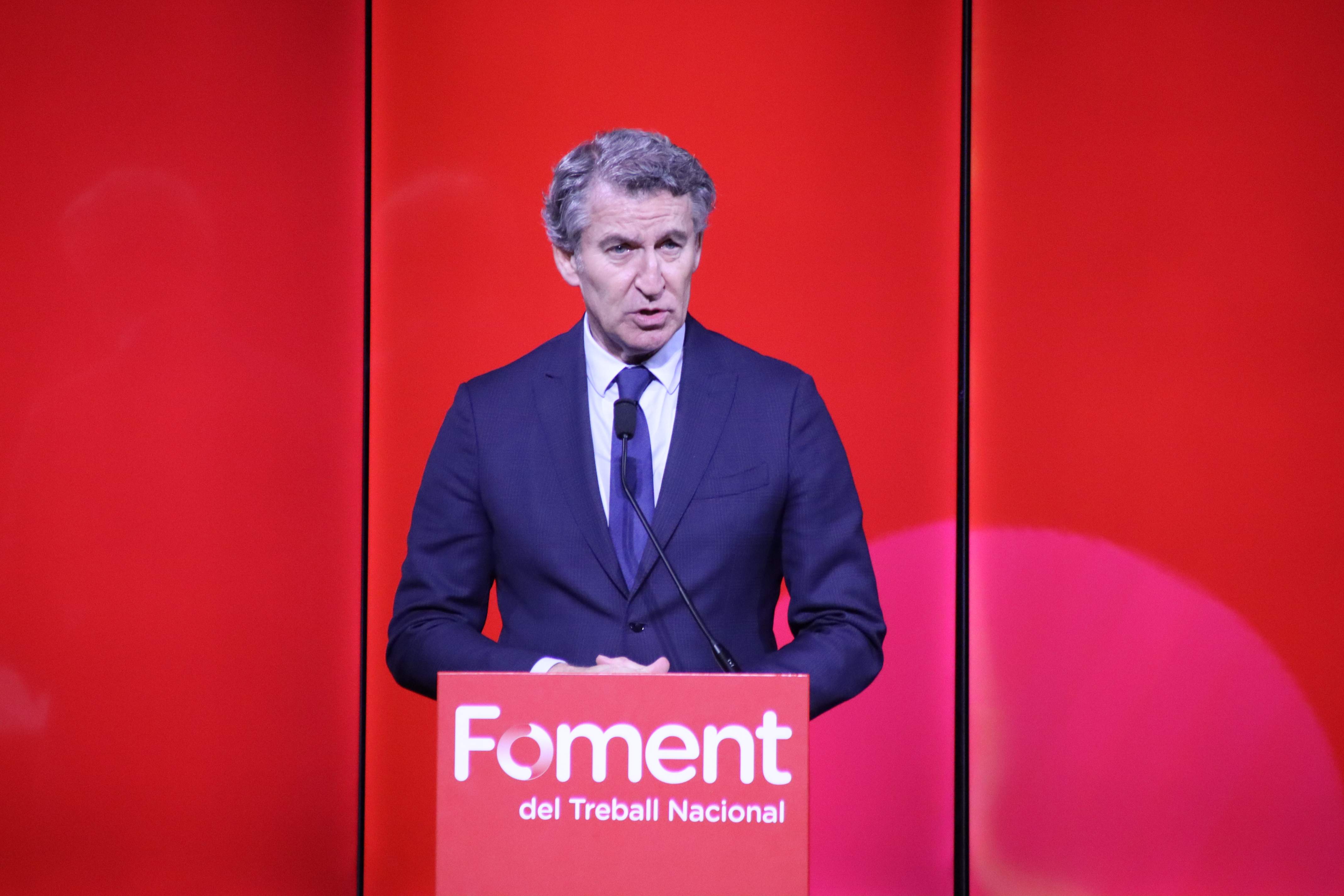 Creus que Junts ha de donar suport a una censura del PP contra Sánchez?