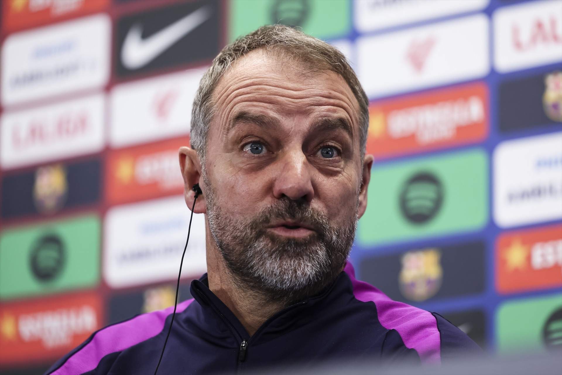 Flick detecta el problema del Barça: "Los expertos de fuera no tienen ni idea de cómo queremos jugar"