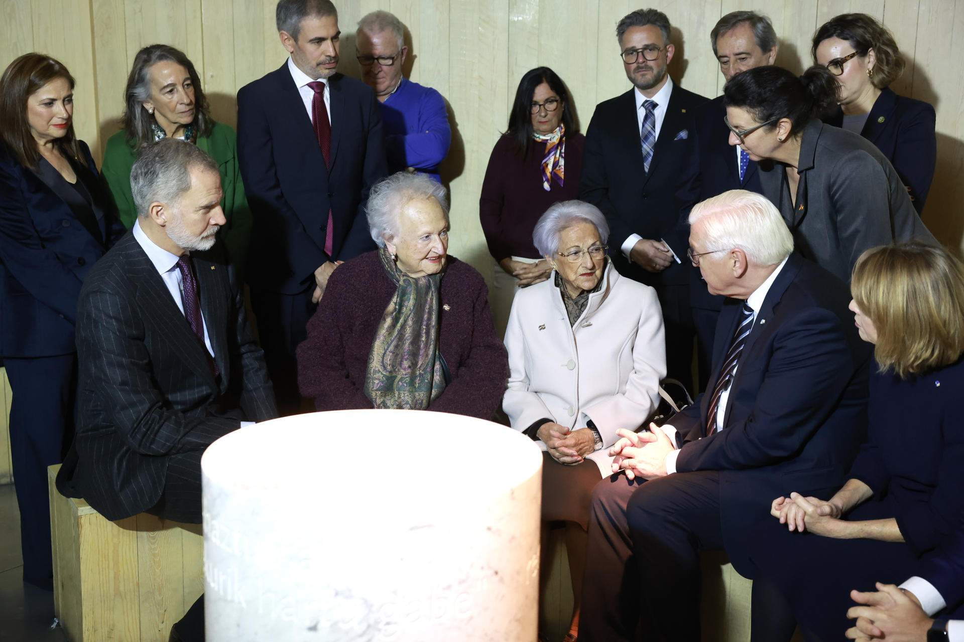 Steinmeier Felip VI Gernika EFE