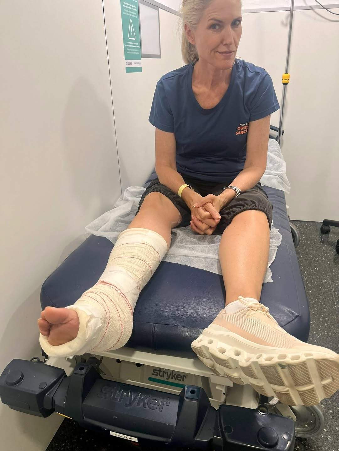 Judit Mascó este verano cuando se lesionó el tendón de Aquiles / Instagram