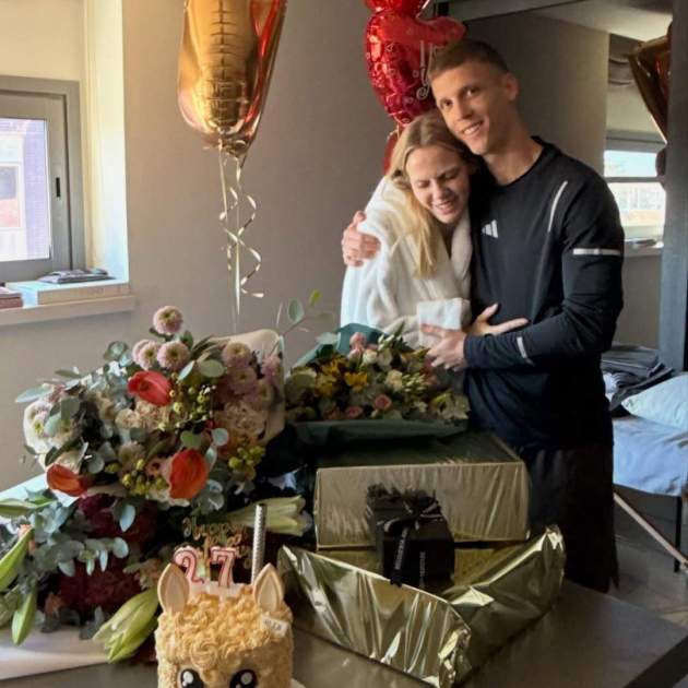 Dani Olmo con su novia Laura el día de su cumpleaños / Instagram