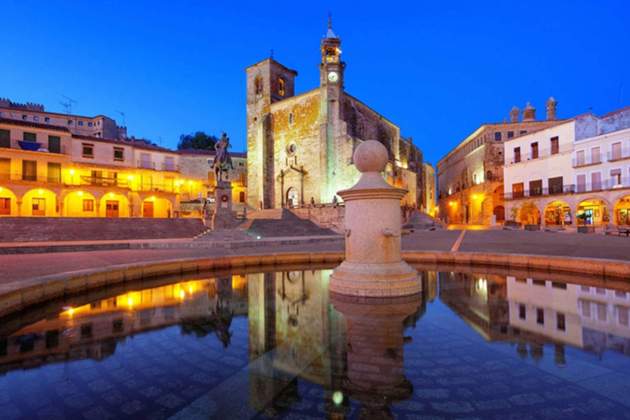 4. Trujillo. Plaça Major. Font Pinterest 4. Trujillo. Plaça Major. Font Pinterest