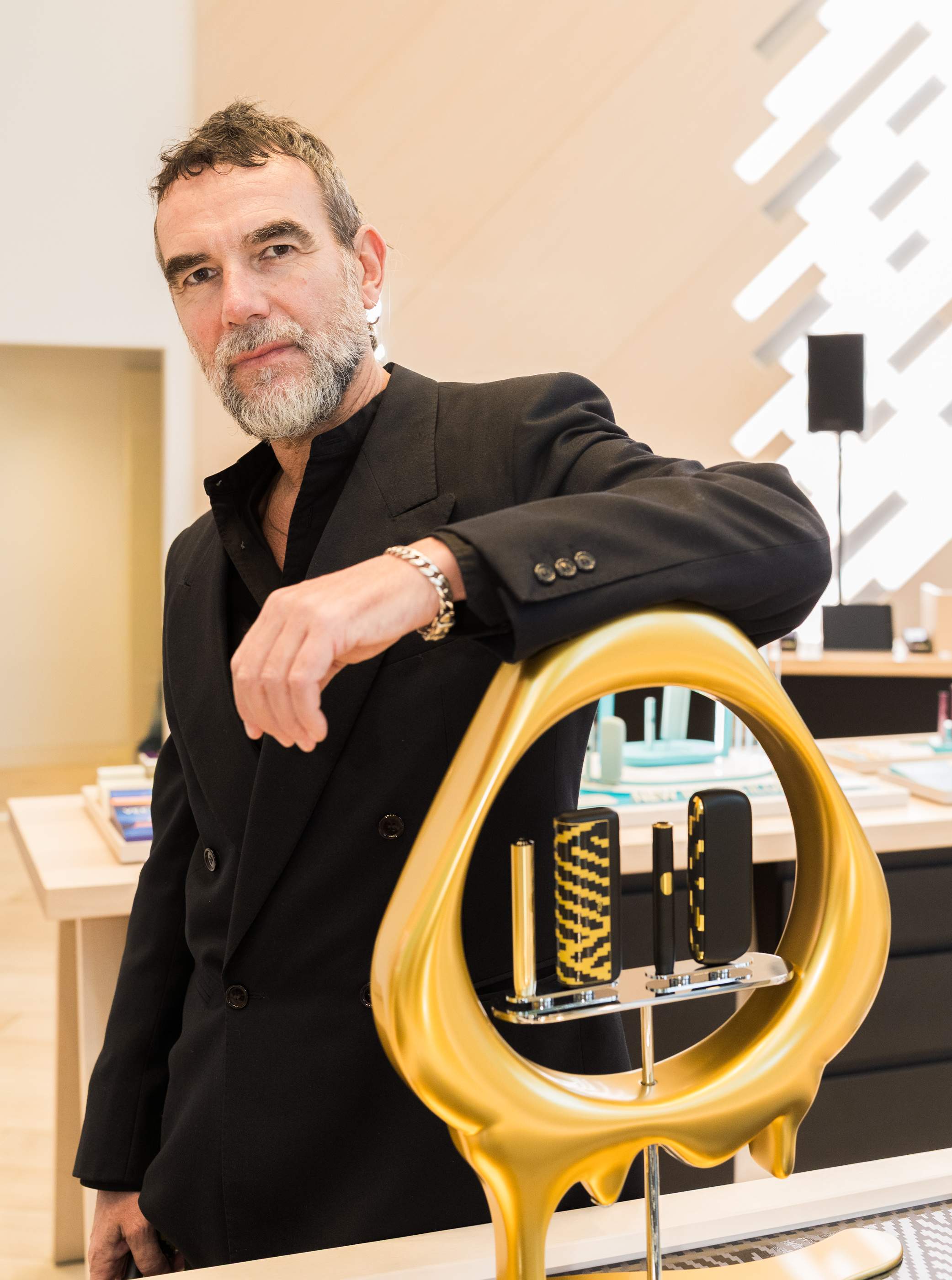 IQOS llança IQOS ILUMA x Seletti, una edició limitada amb mirada artística