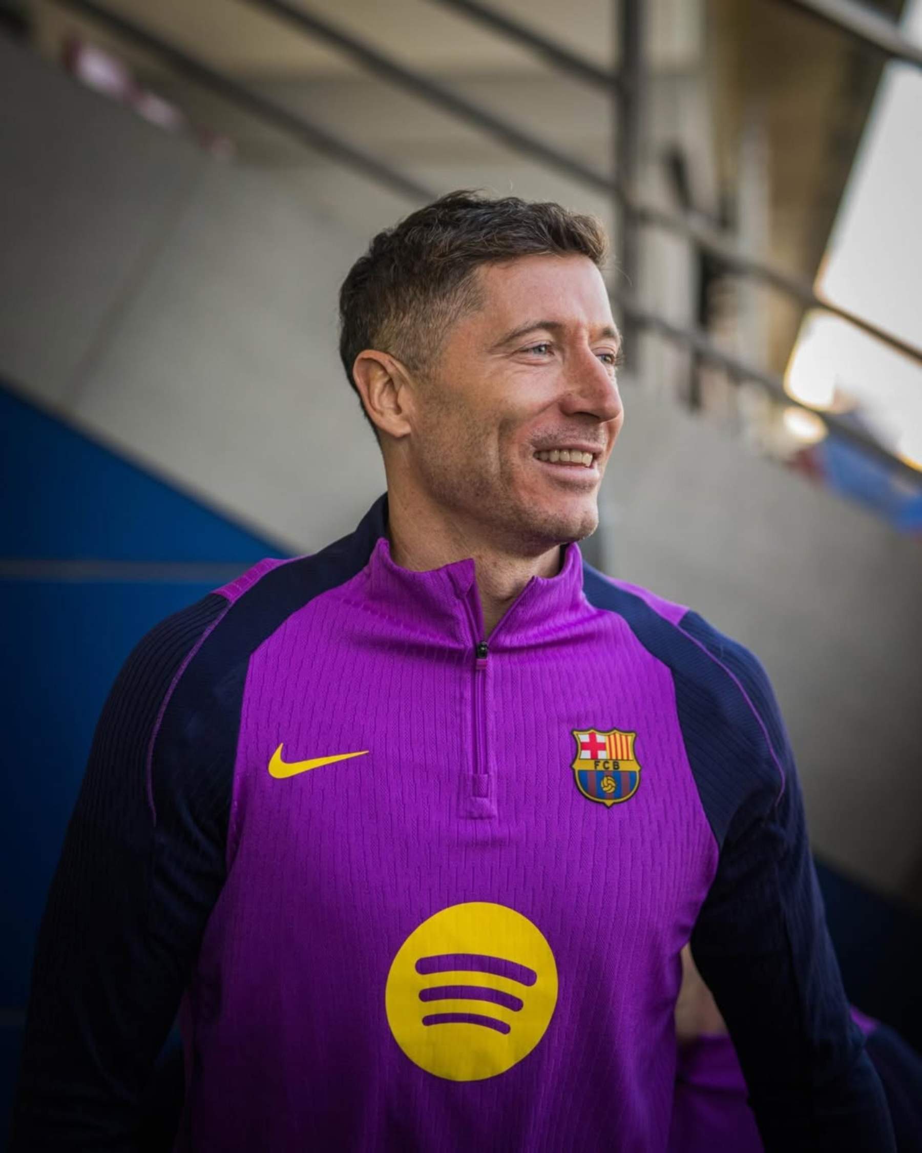 Lewandowski, canvi de cromos, se'n va i ve, el Barça tria '9'