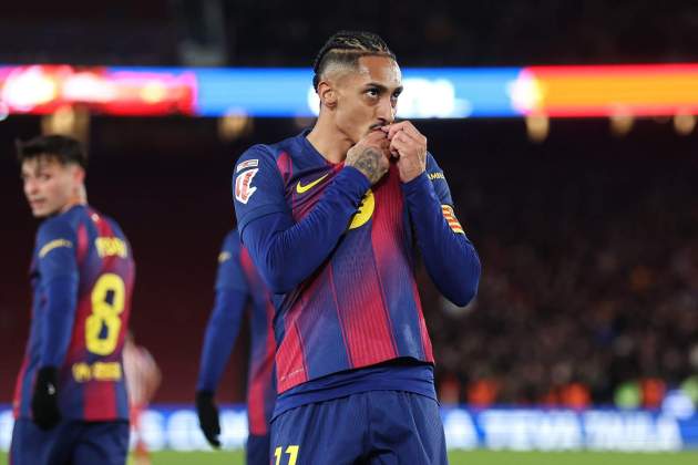 EuropaPress 7143979 raphinha of fc barcelona celebrates goal during the spanish league liga ea