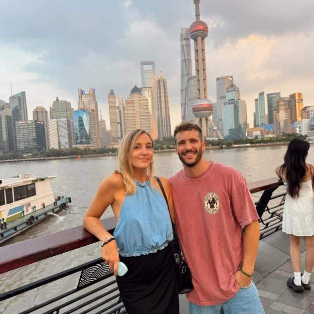 Núria Casas y Arnau, su marido / Instagram