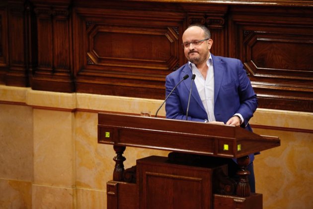 EL NACIONAL Alejandro Fernández 2 Sergi Alcàzar