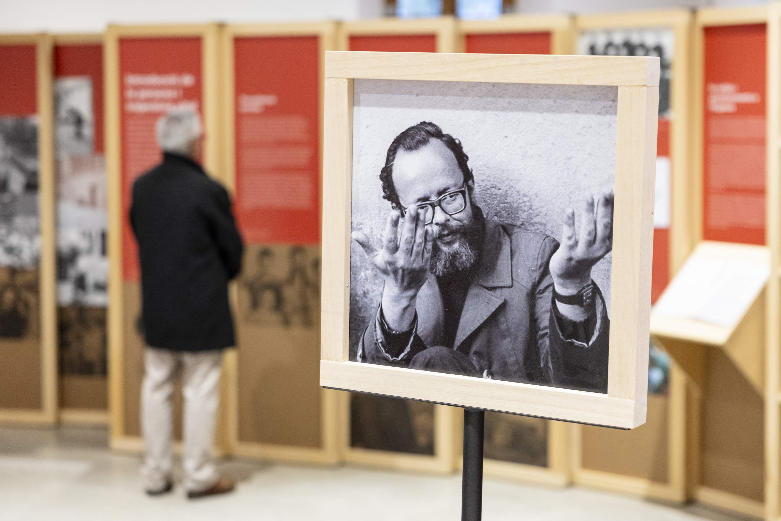 "Amnistia per Nadal!", la crida de Xirinacs que torna a la Model mig segle després