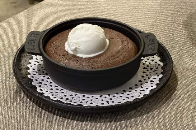 Postres de la Braseria Isidro. / Foto: Jordi Àvila