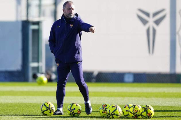 Hansi Flick entrenamiento Barça / Foto: EFE Hansi Flick entrenamiento Barça / Foto: EFE
