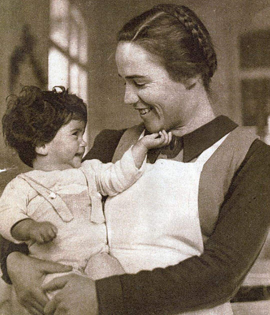 7 de septiembre de 1939: el primer milagro en la Maternidad de Elna, en medio de la oscuridad del exilio
