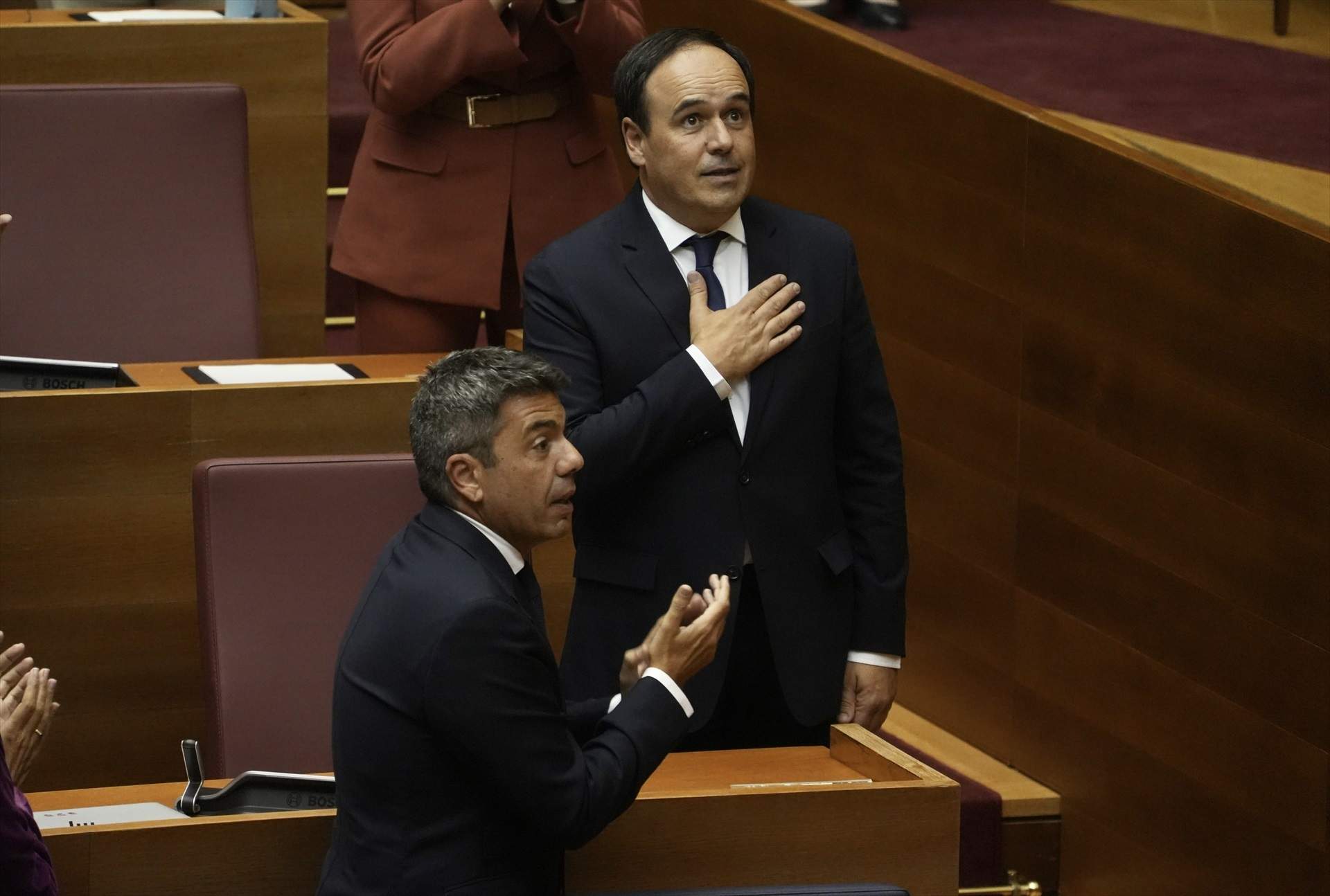 Las víctimas de la DANA no dialogarán con el Consell hasta que Mazón entregue el acta de diputado