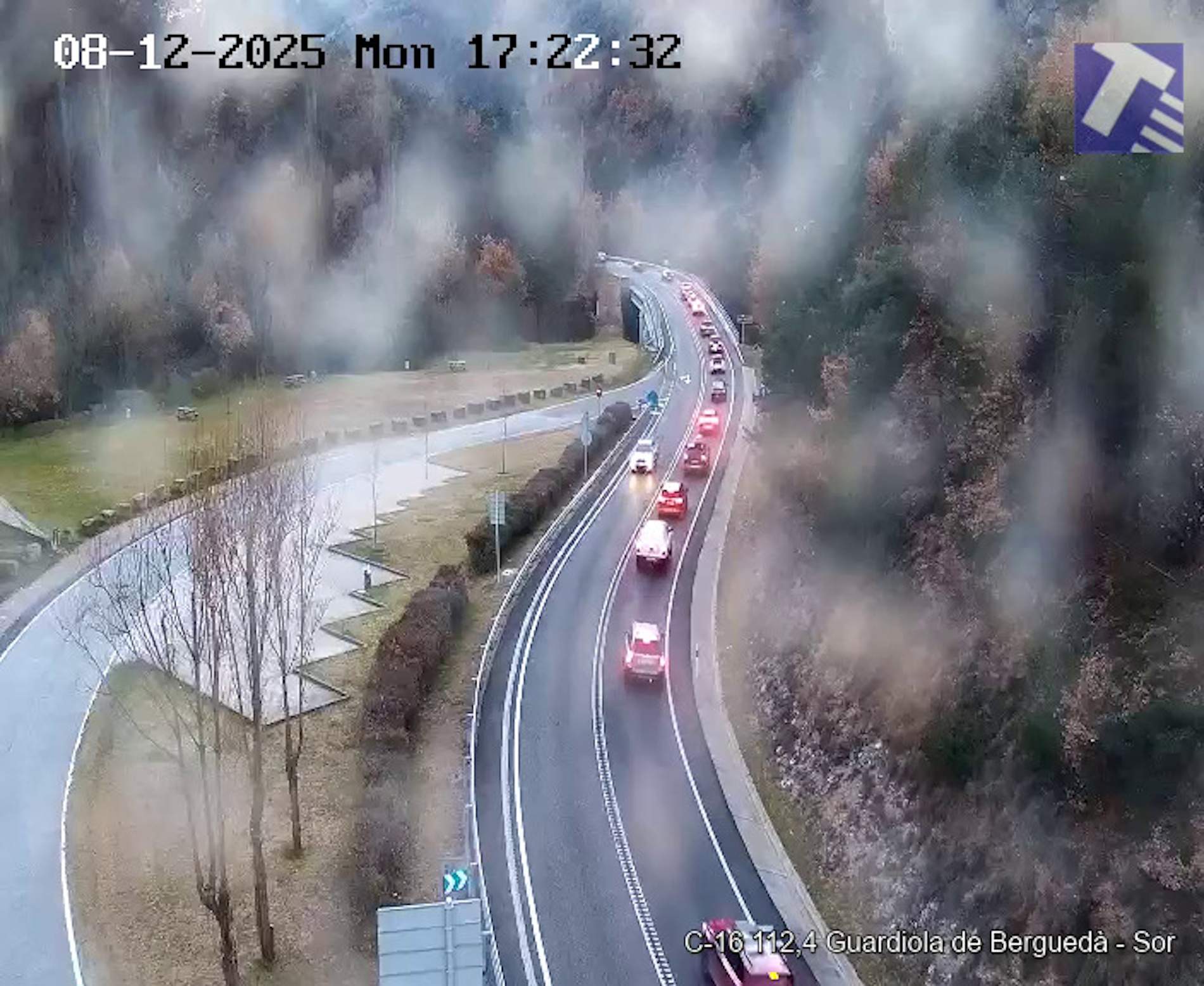 Complicacions en l'operació tornada: fins a 12 Km de retenció a la C-16 a la Nou de Berguedà