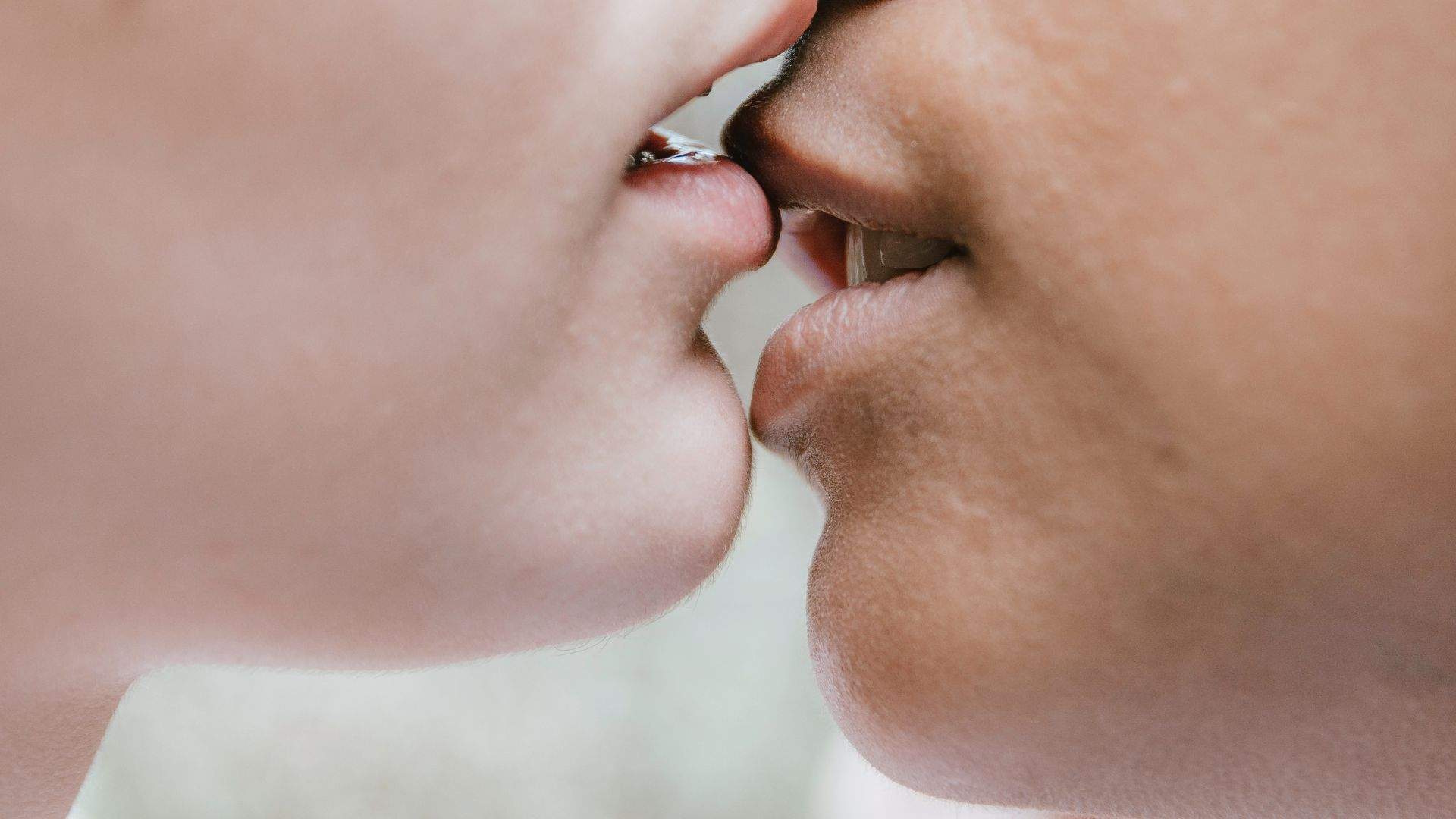 La teoria dels 5 llenguatges de l'amor de Gary Chapman per dir t'estimo sense dir-ho