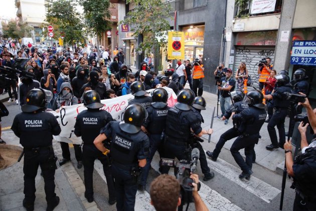 El Nacional manifestació Sarrià Sergi Alcàzar
