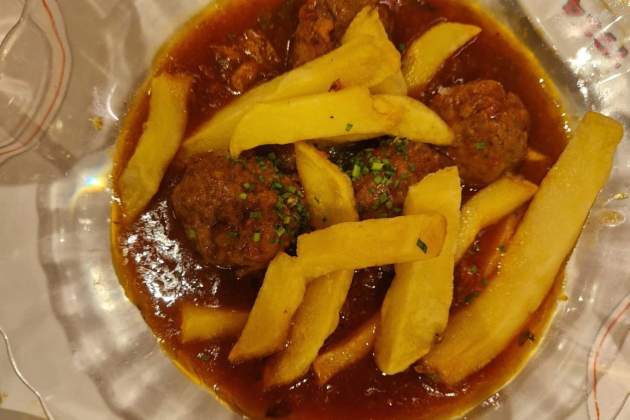 mandonguilles mandonguilles