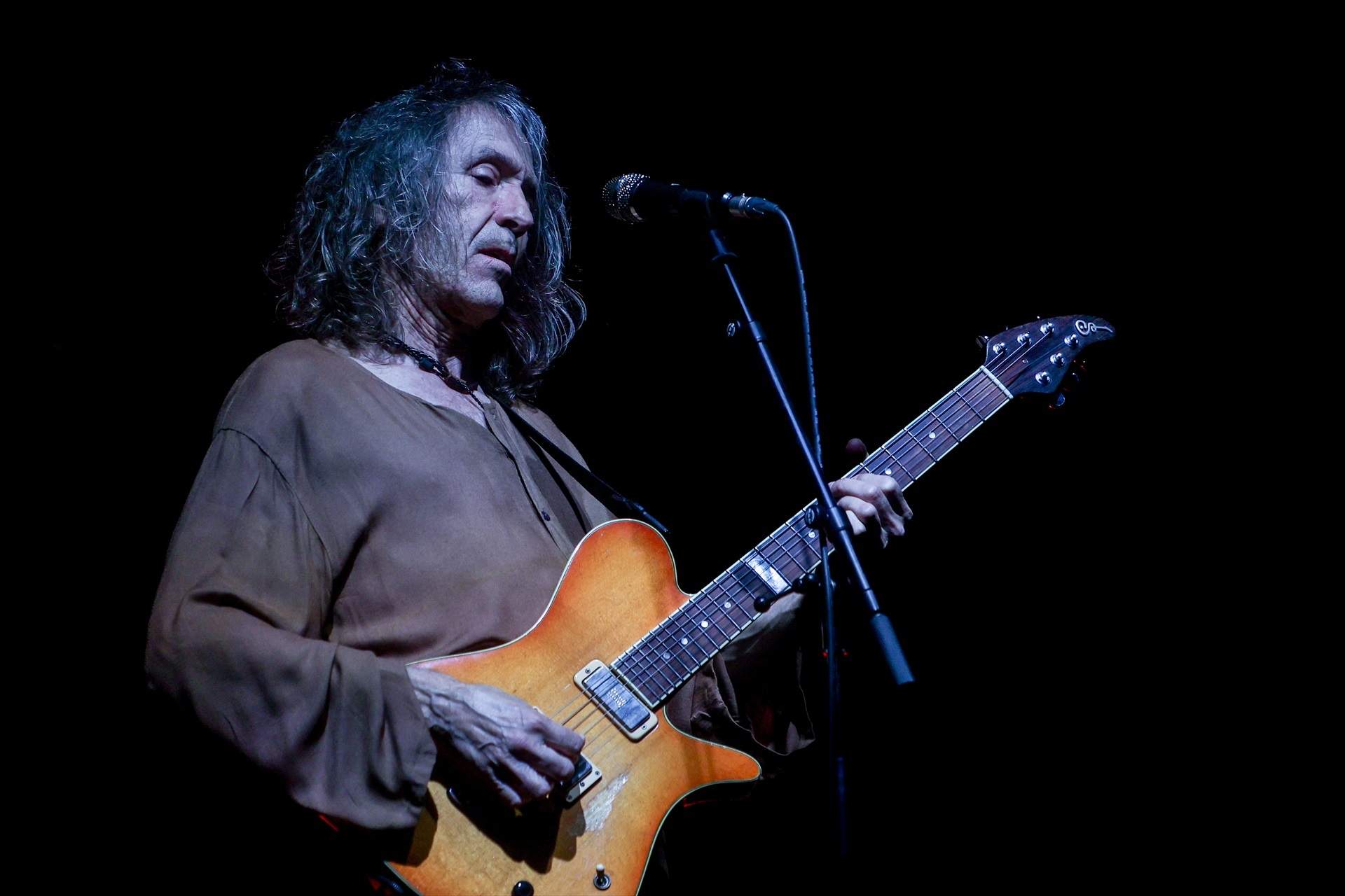 Muere Robe Iniesta, líder de Extremoduro, a los 63 años