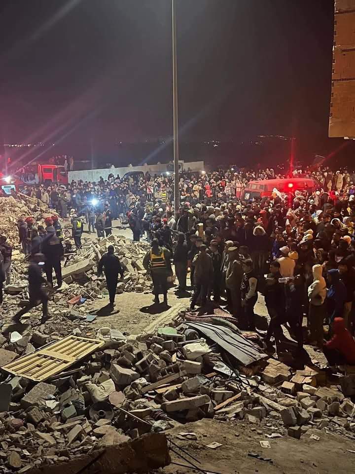 Al menos 19 muertos en el derrumbe de dos edificios en Fez, Marruecos