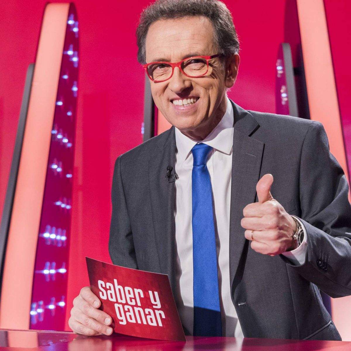 El presentador en Saber y Ganar X El presentador en Saber y Ganar X