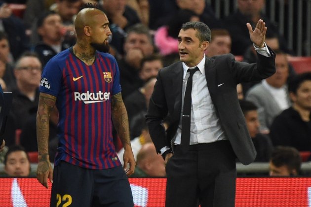 Arturo Vidal Ernesto Valverde Barça Tottenham EFE