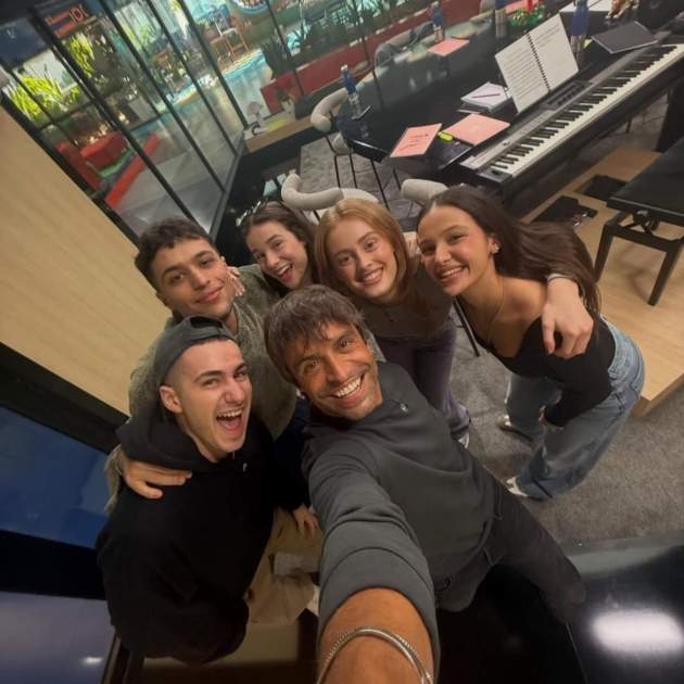 Manu Guix se despide de los concursantes de OT 2025 Instagram Manu Guix se despide de los concursantes de OT 2025 Instagram