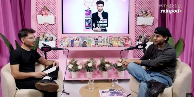 Agoney en el pódcast 'Chico de revista' de Arnau Martínez YouTube Agoney en el pódcast 'Chico de revista' de Arnau Martínez YouTube