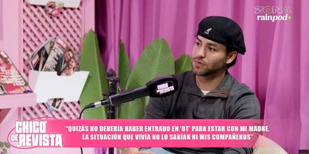 Agoney en el pódcast 'Chico de revista' de Arnau Martínez YouTube (1) Agoney en el pódcast 'Chico de revista' de Arnau Martínez YouTube (1)