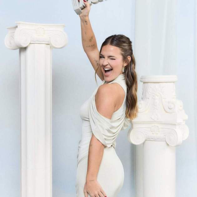 Laura Escanes, ganadora del Premio Ídolo especial del jurado / Instagram Laura Escanes, ganadora del Premio Ídolo especial del jurado / Instagram