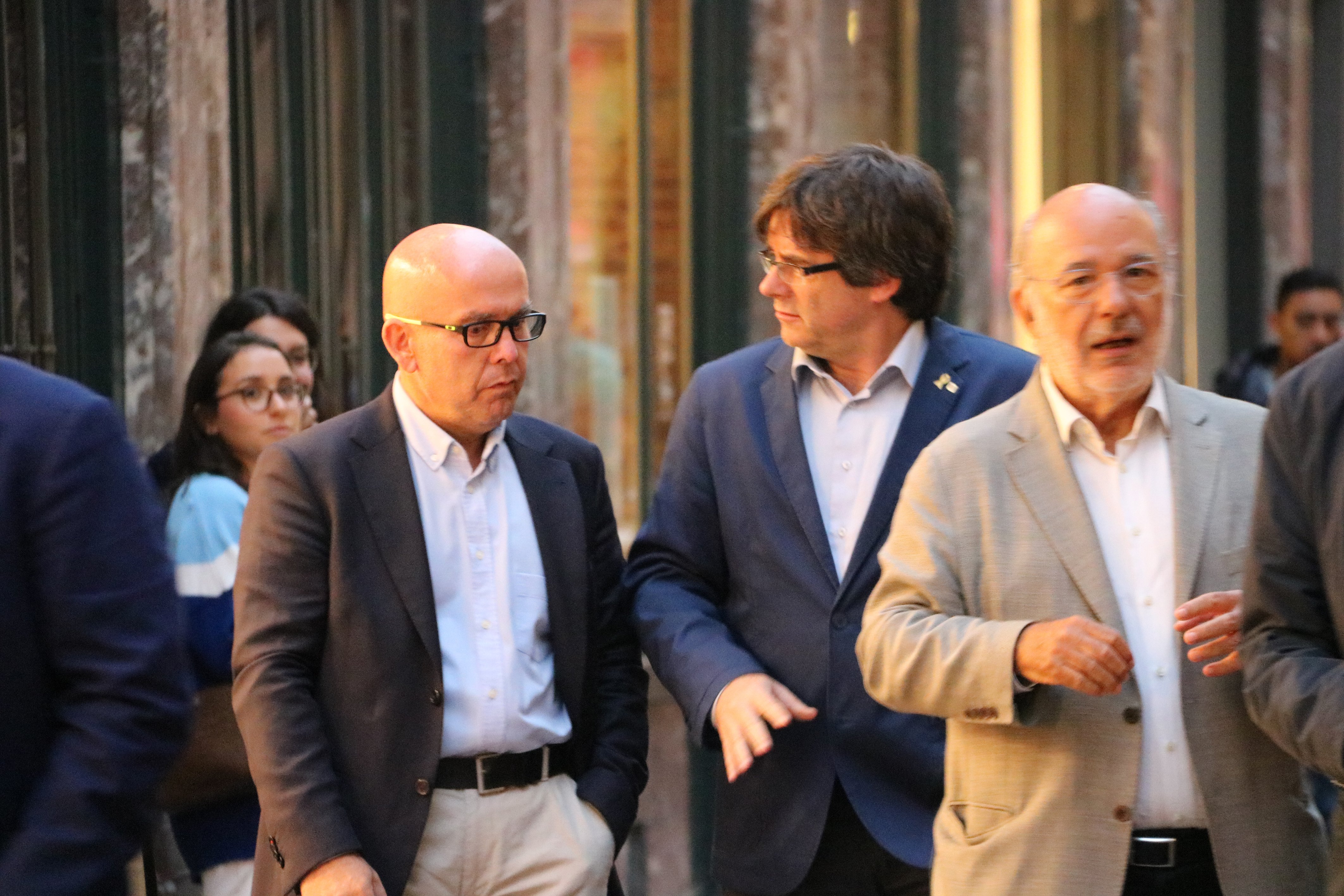 La fiscalía rechaza la querella de Vox contra Puigdemont y Boye por la demanda a Llarena