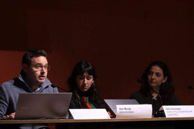 Querella contra Mossos. Xa Monge i sònia Olivella Querella contra Mossos. Xa Monge i sònia Olivella