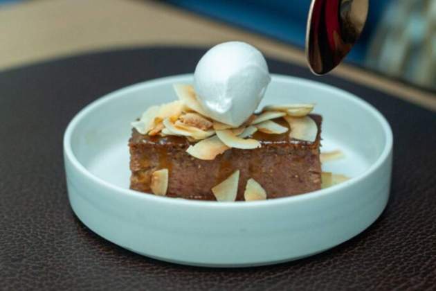 carbassa confitada amb escuma de iogurt carbassa confitada amb escuma de iogurt