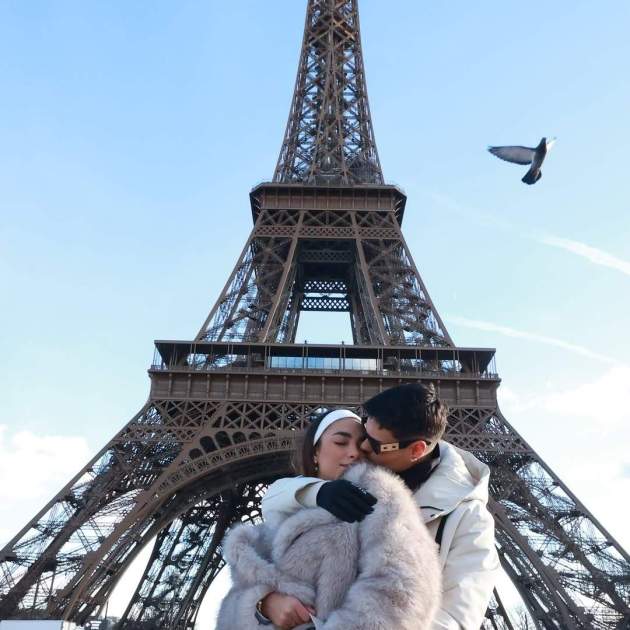 Abraham Mateo y Esty / Instagram