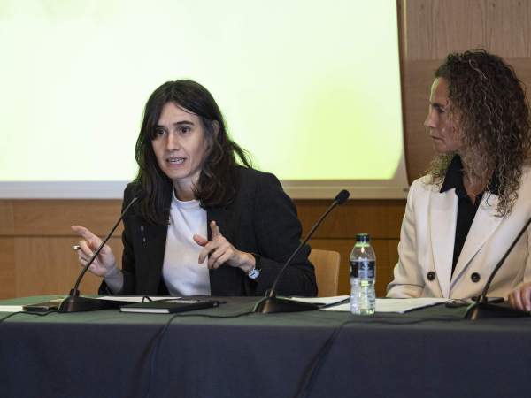 Saray Espejo, directora general de Cures, Organització del Temps i Equitat en els Treballs de la Generalitat. / Foto: Carlos Baglietto