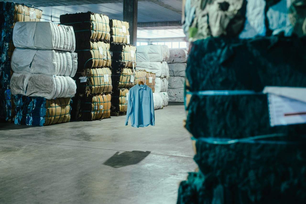 El reciclatge tèxtil industrial avança a Europa amb noves aliances
