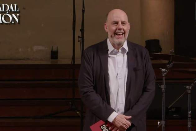 Las emocionantes palabras de Jordi Basté sobre Toni Clapés en el especial de Navidad de RAC1 en el Palau de la Música