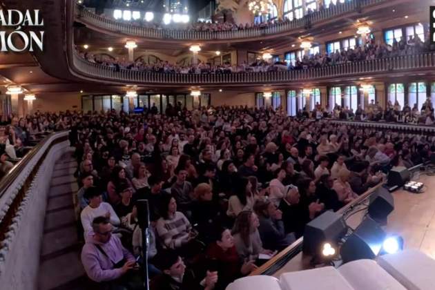 Aplausos para Toni Clapés en el Palau de la Música RAC1