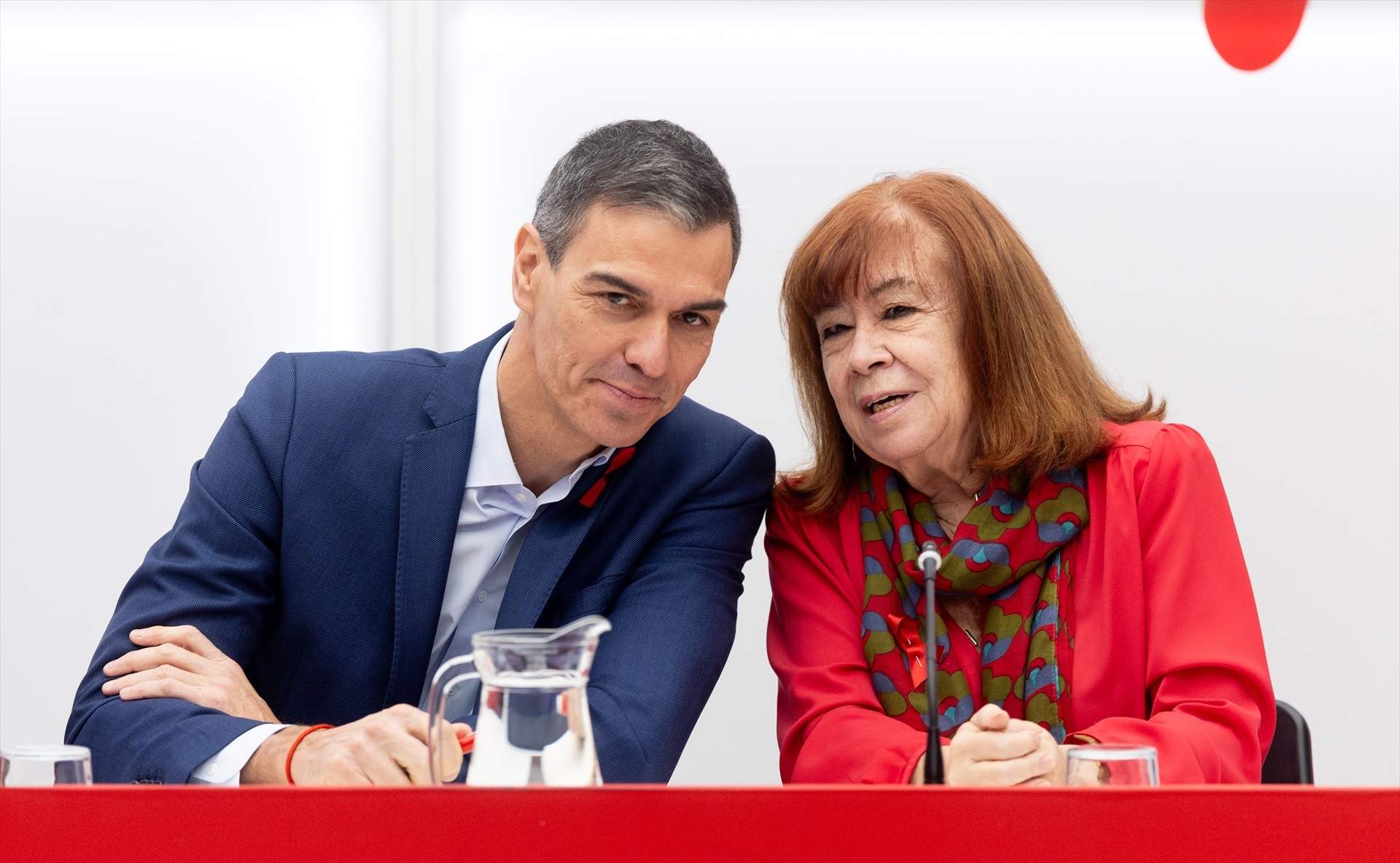 El PSOE celebra el llamamiento de Felipe VI a la convivencia y advierte de la amenaza de los extremismos