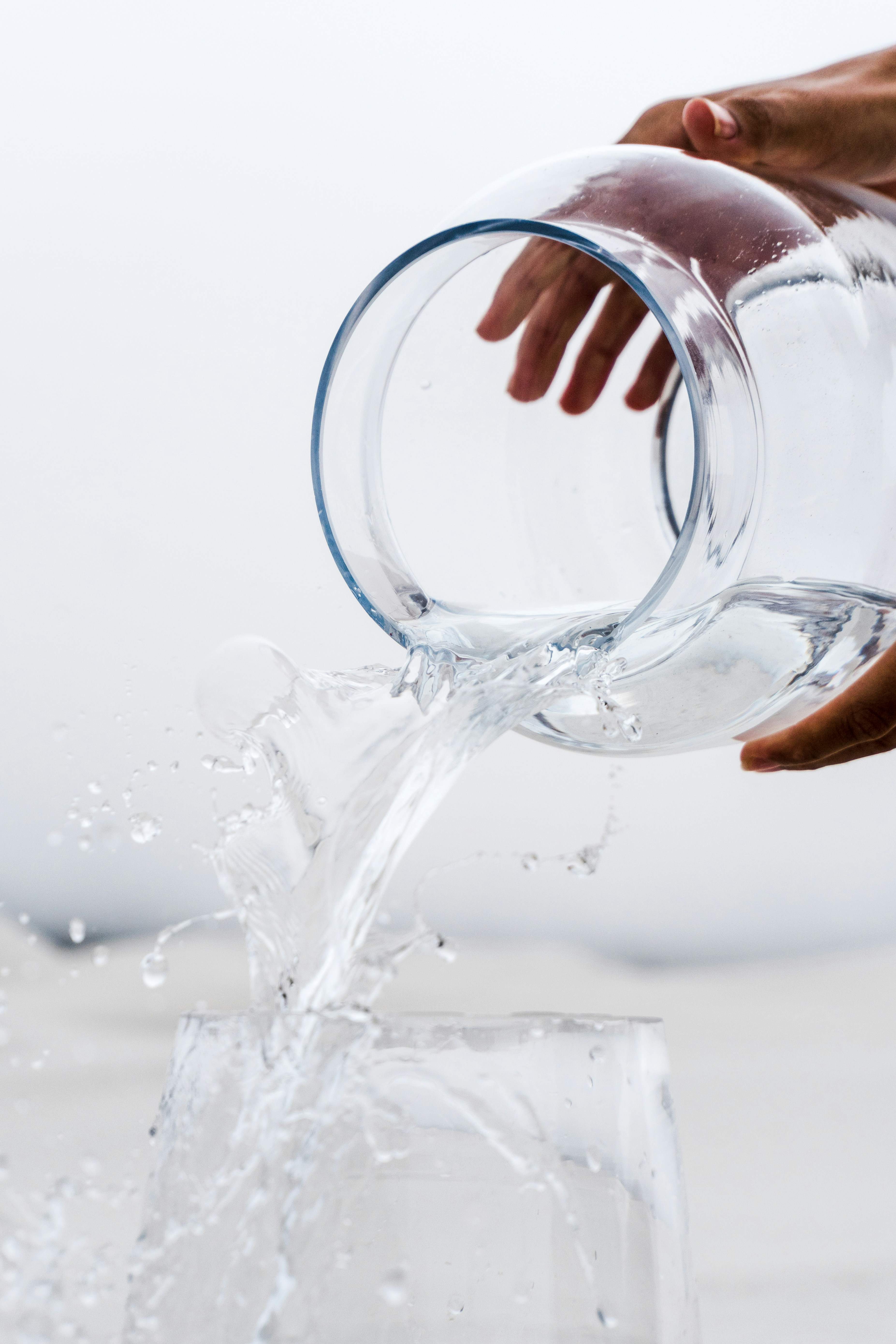 Ni Ayuso ni el Gordo poden aigualir més aquestes portades