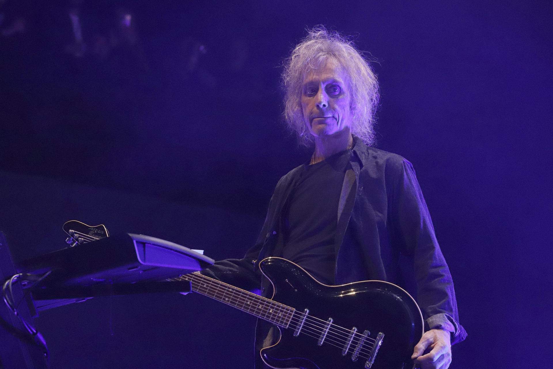 Muere Perry Bamonte, guitarrista histórico de The Cure, a los 65 años