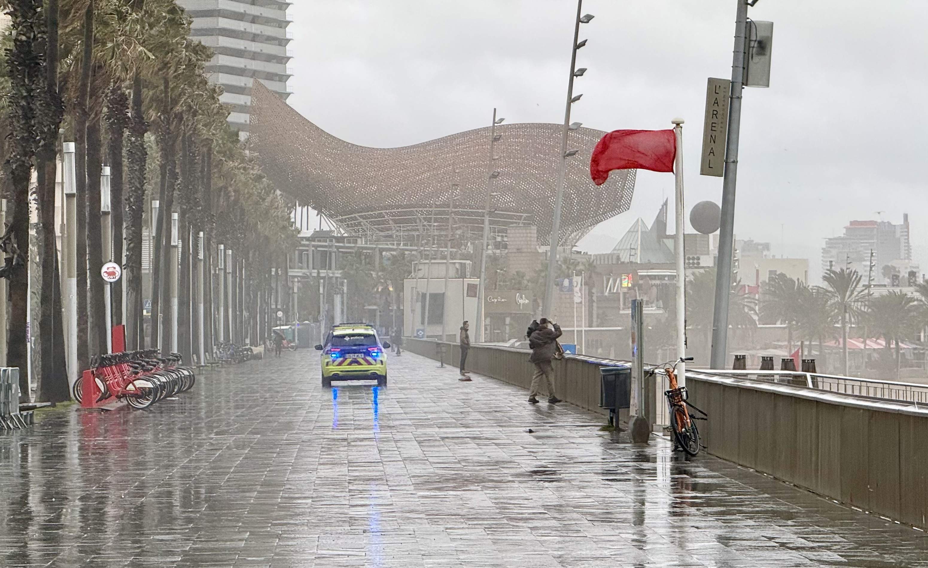 El temporal no da tregua: lluvia muy abundante, ríos desbordados y riesgo elevado en toda Catalunya