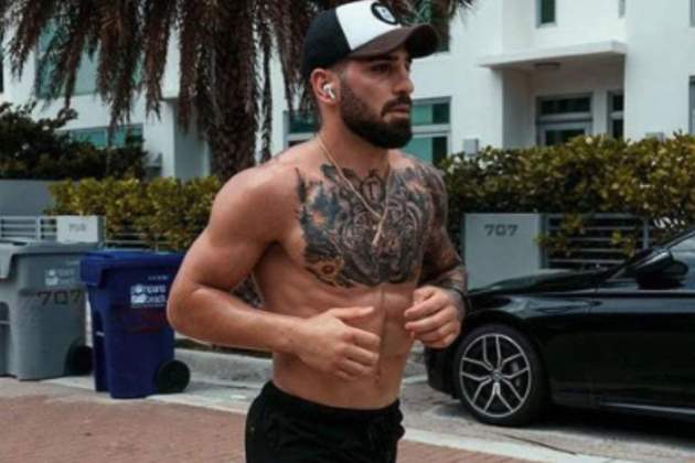 Ilia Topuria corrent