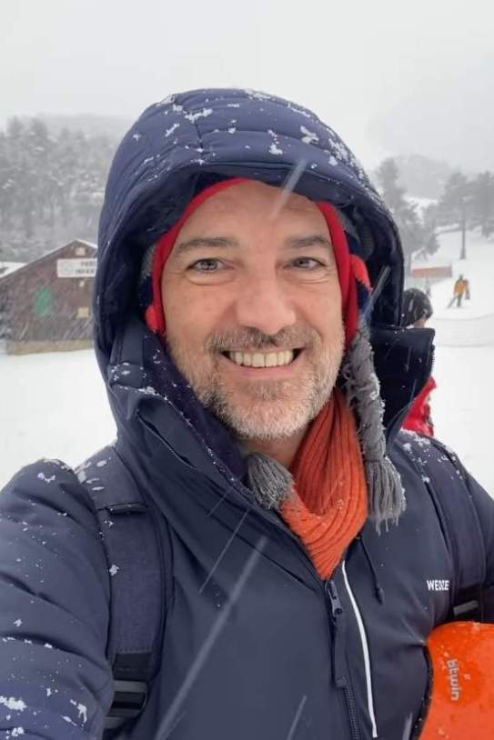 Toni Cruanyes i família, a la neu, a La Molina IG