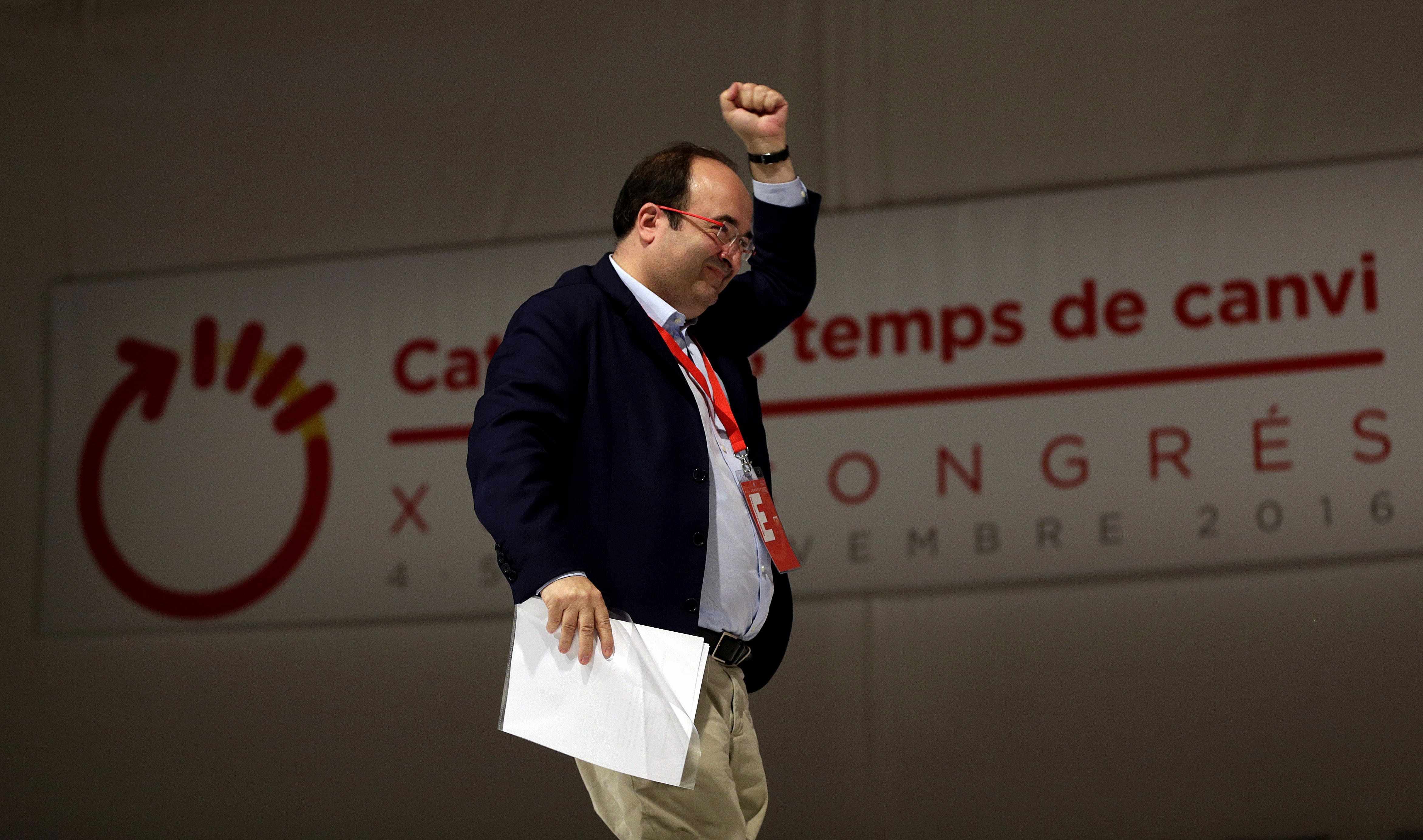 Iceta: "Con resistir no basta. Hace falta un nuevo reagrupamiento socialista"