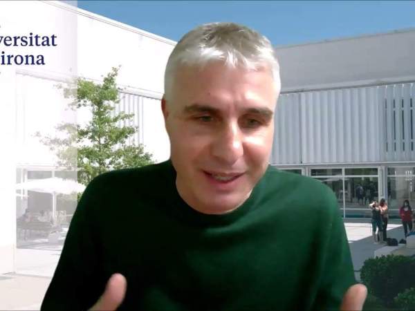 maxresdefault maxresdefault