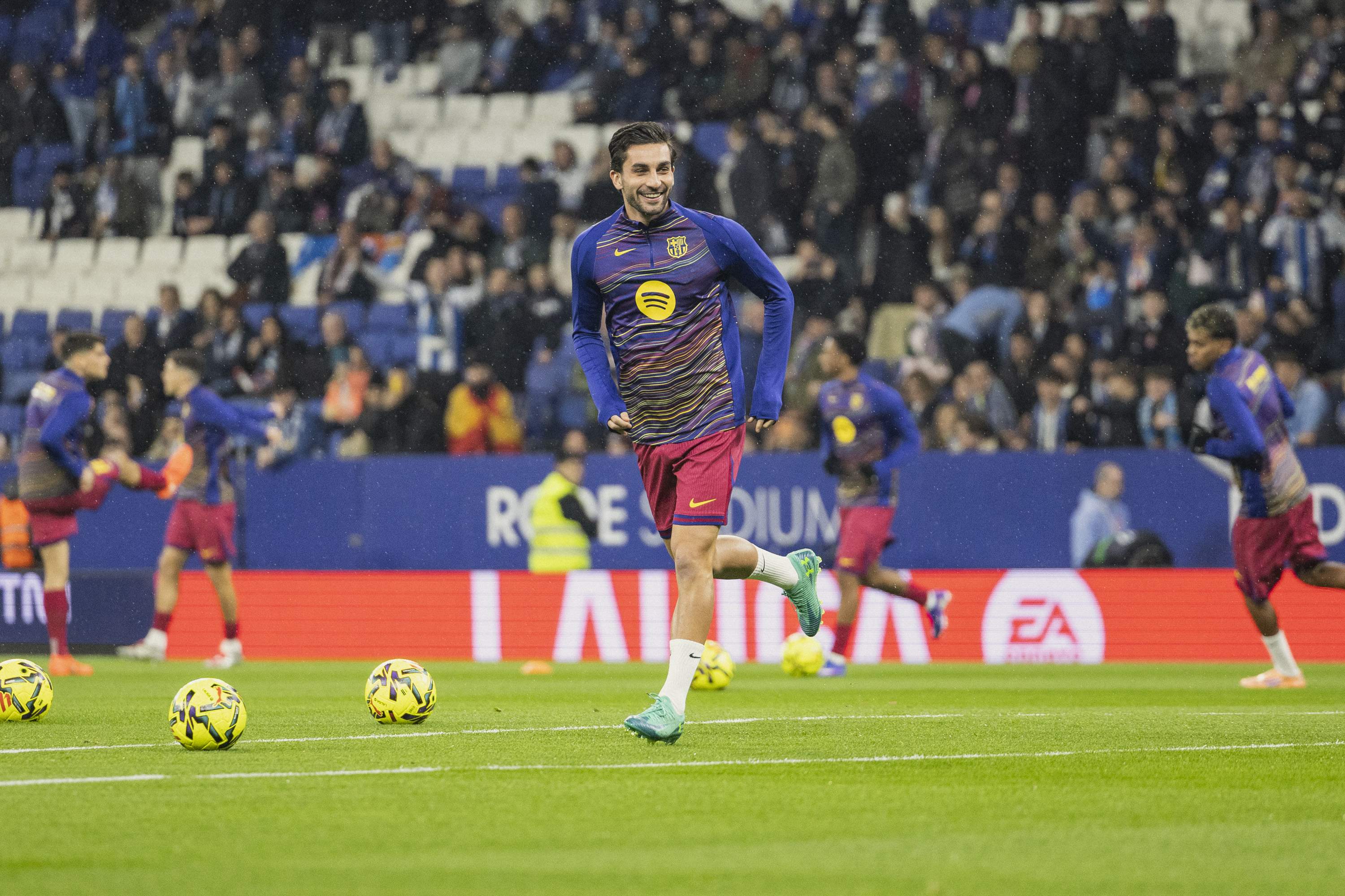 Ferran Torres desencadena las primeras tensiones en el vestuario del Barça con Lewandowski y Lamine Yamal