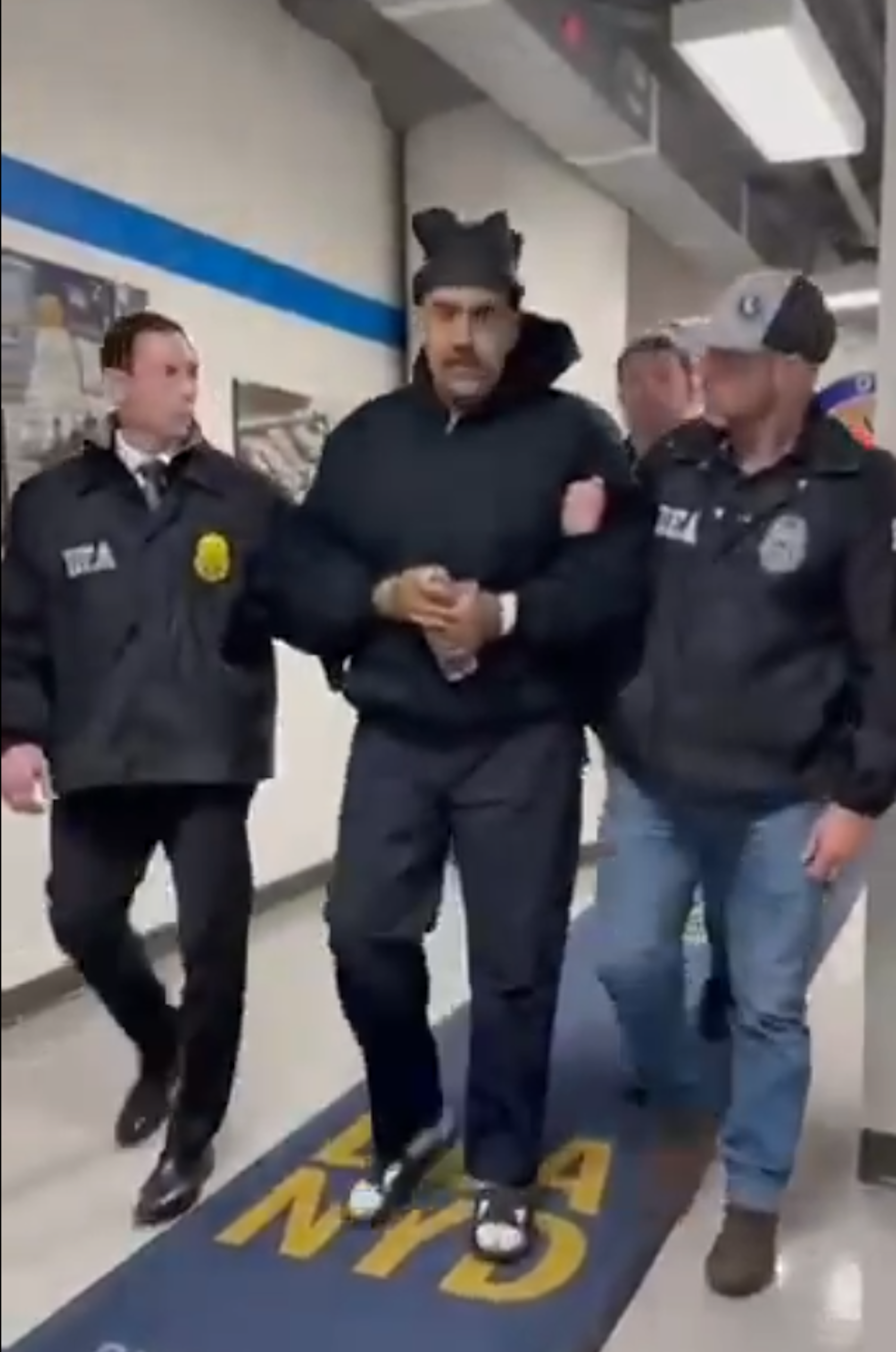 Maduro ingressa a la presó federal de Brooklyn a l'espera de judici: així és el MDC, l'"infern a la terra"