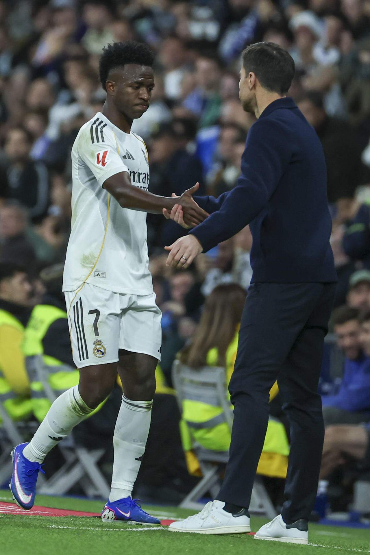 Xabi Alonso no s'atreveix a asseure Vinícius, tot i que quatre jugadors, amb nom i cognoms, ho han demanat