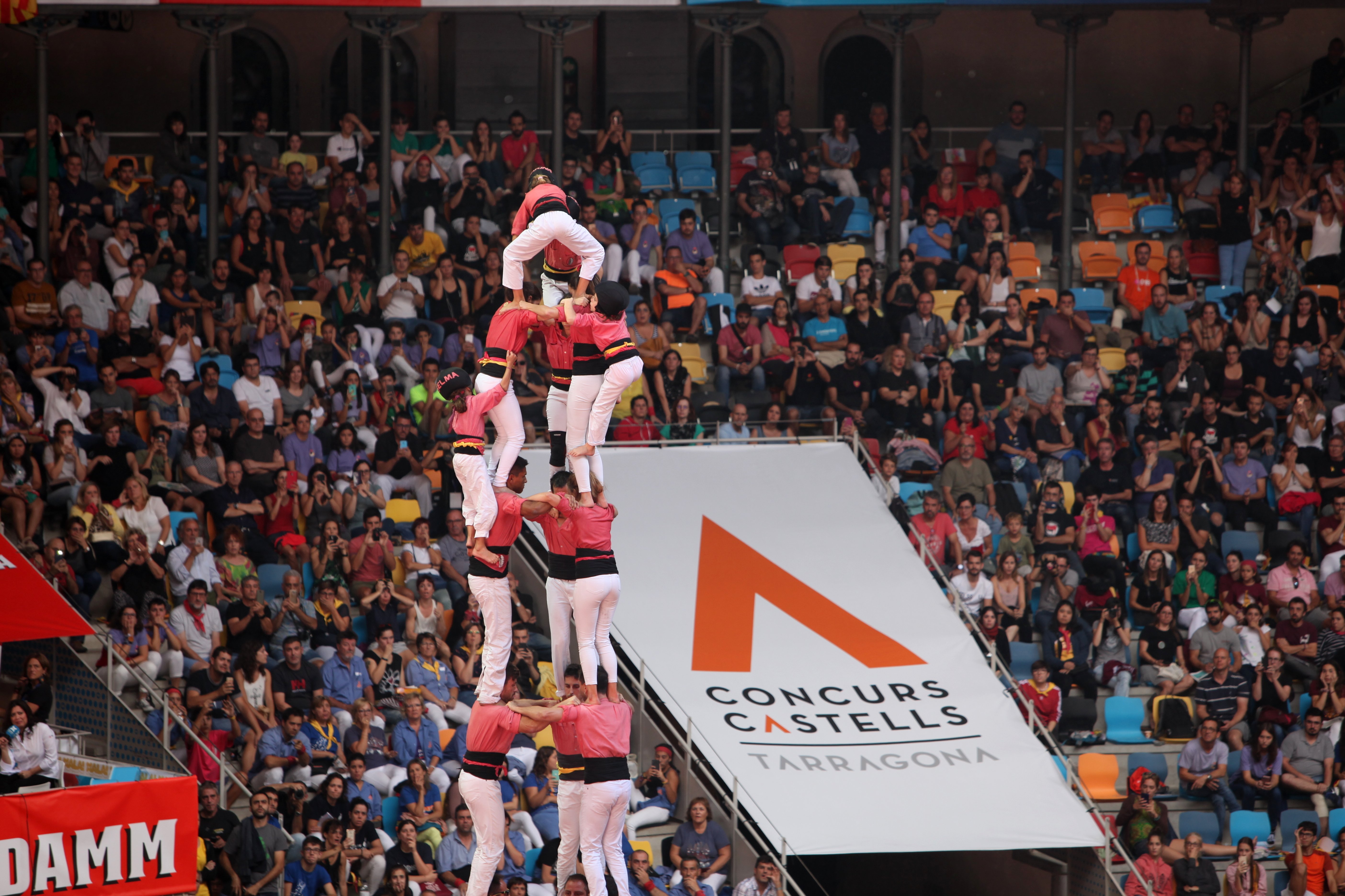 New human-tower champions crowned in the Catalan sport's 'superbowl' event