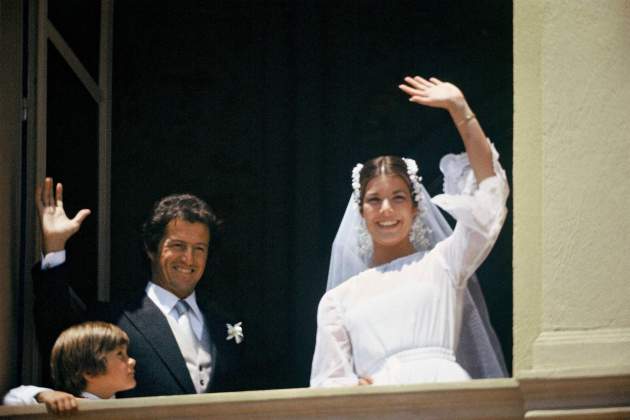 Phillippe Junot amb Carolina de Mónaco el dia de la seva boda   Gtres